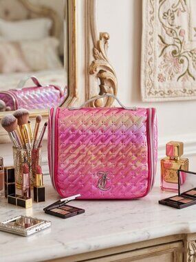 Juicy Couture Pink Velour Hanging Organizer Makeup  Toiletry Cosmetic bag